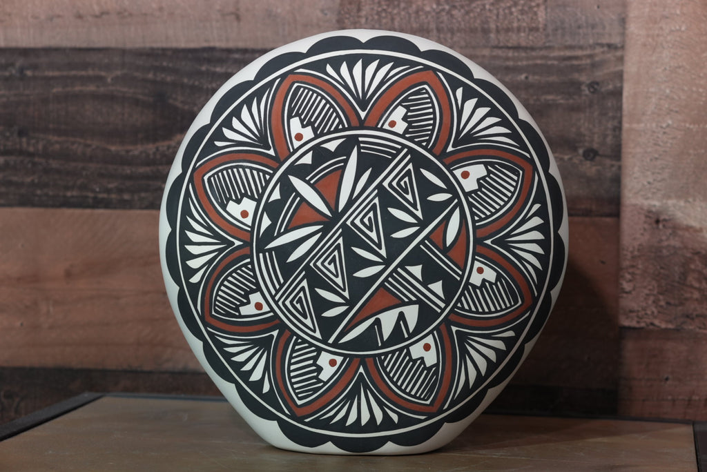 Acoma Pottery by Kuhaya Concho